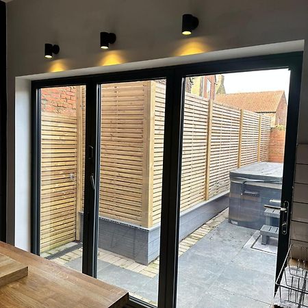 Town Center Cottage With Hot Tub Morpeth Exteriér fotografie