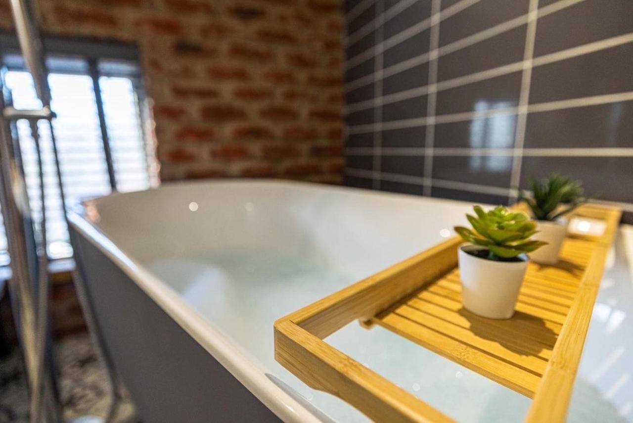 Town Center Cottage With Hot Tub Morpeth Exteriér fotografie